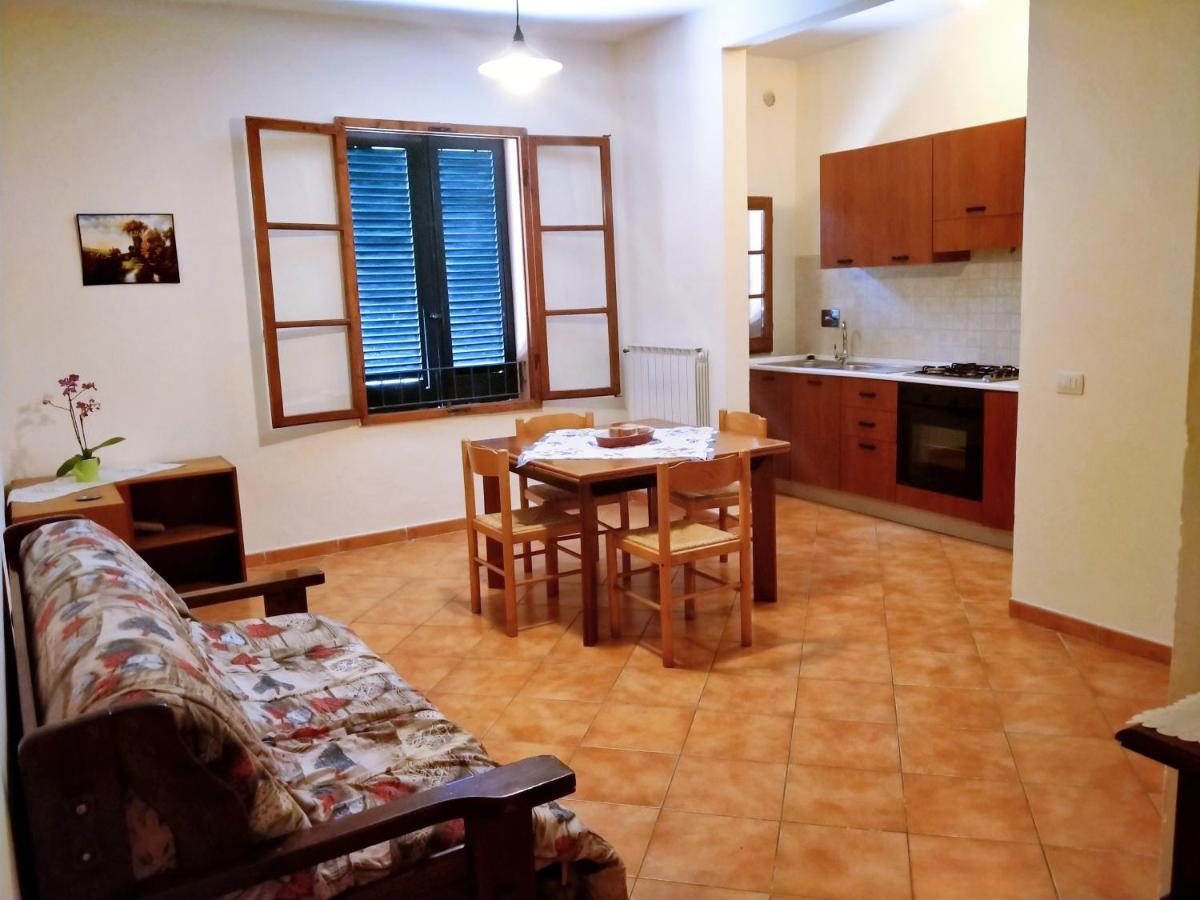Вилла Agriturismo I Due Falcetti Кастельфьорентино Экстерьер фото