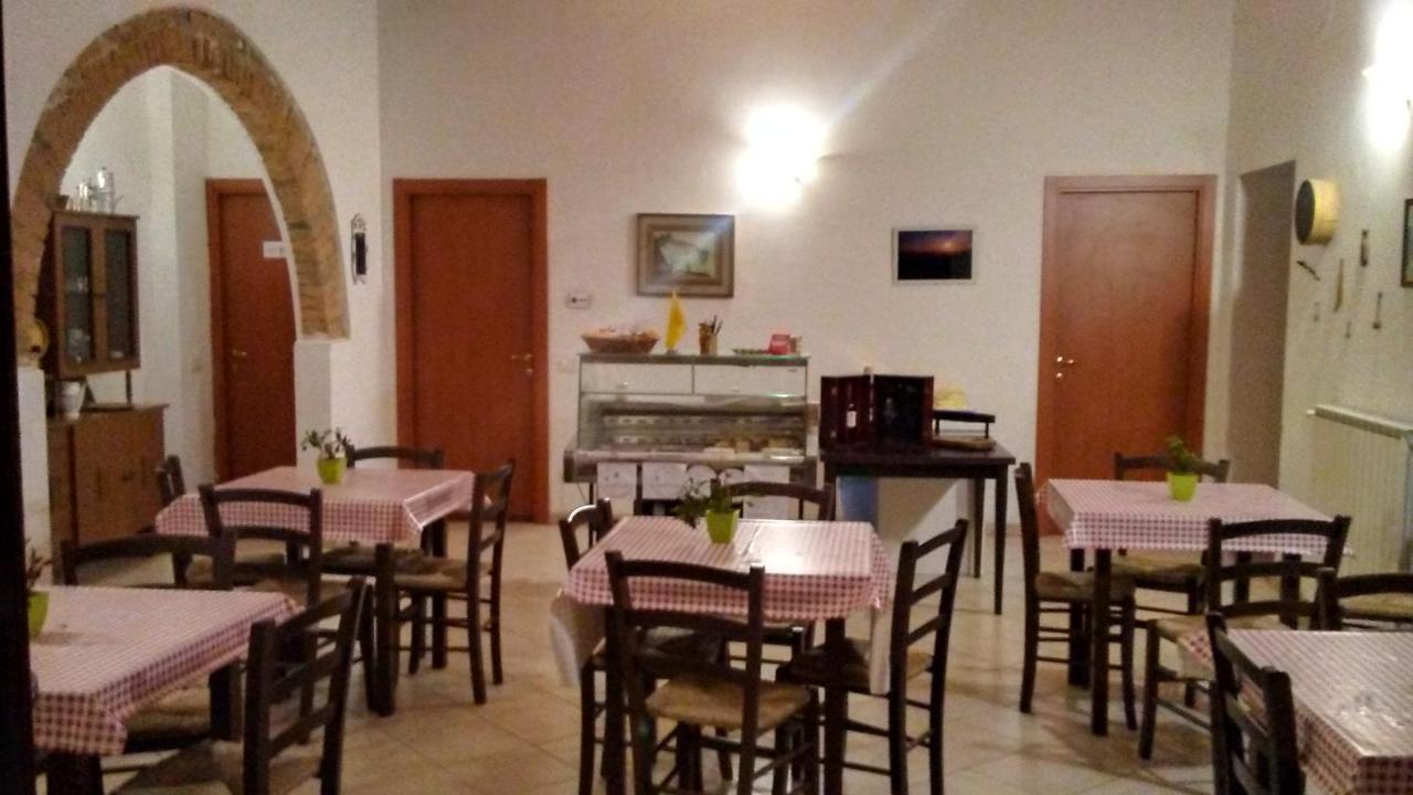 Вилла Agriturismo I Due Falcetti Кастельфьорентино Экстерьер фото